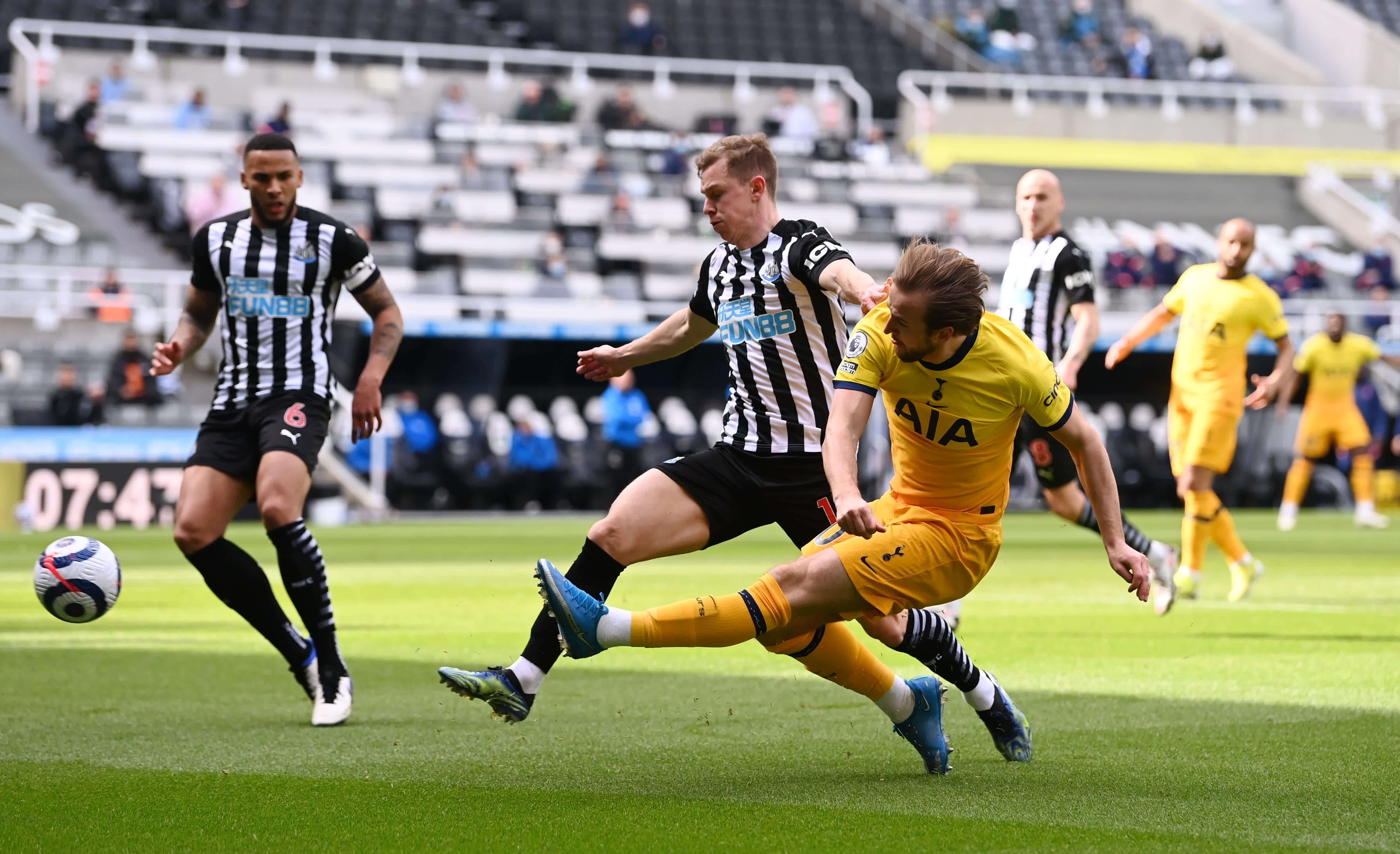 更加精彩纷 更加精彩纷